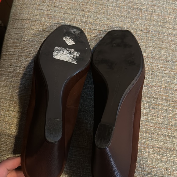 Women’s banana republic size 8.5 suede shoes - Picture 4 of 4